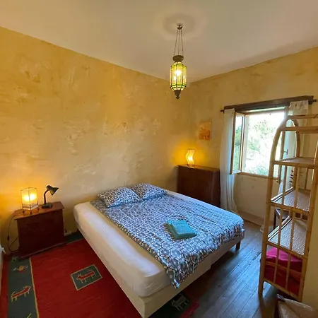Mas Des Lavandes - 3 Gites De Charme Au Calme Avec Grande Piscine En Drome-Provencale Suze-la-Rousse Room photo