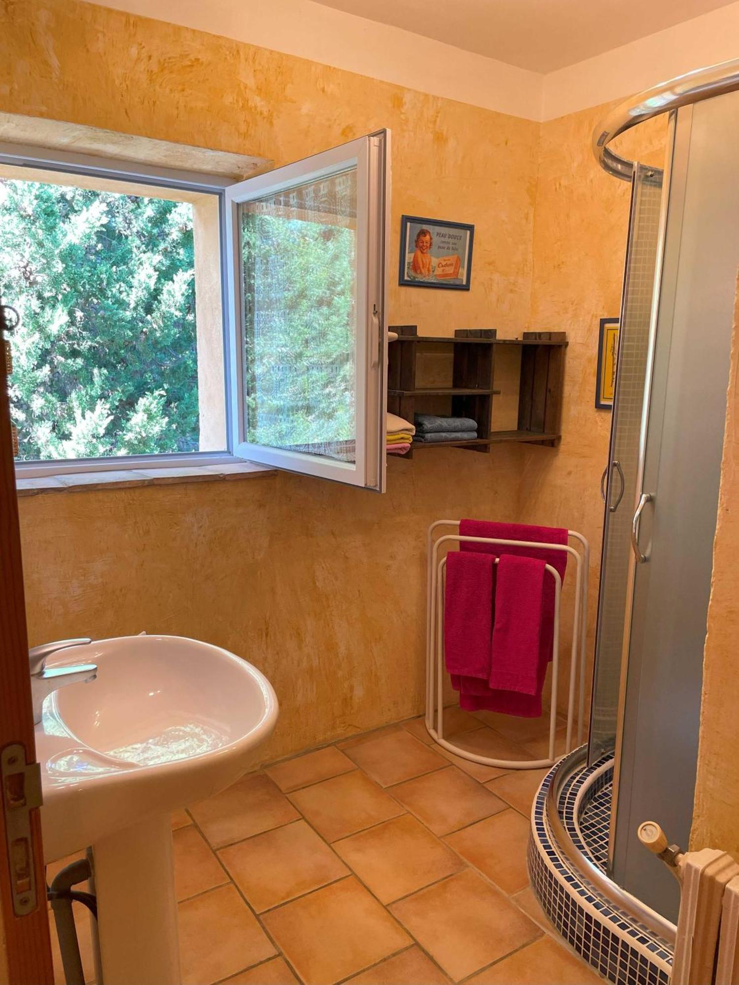 Mas Des Lavandes - 3 De Charme Au Calme Avec Grande Piscine En Drome-provencale Holiday home *